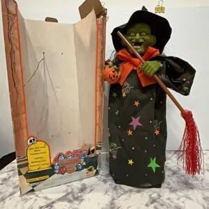 Vintage Animated Witch Holiday Creations 90s Rare